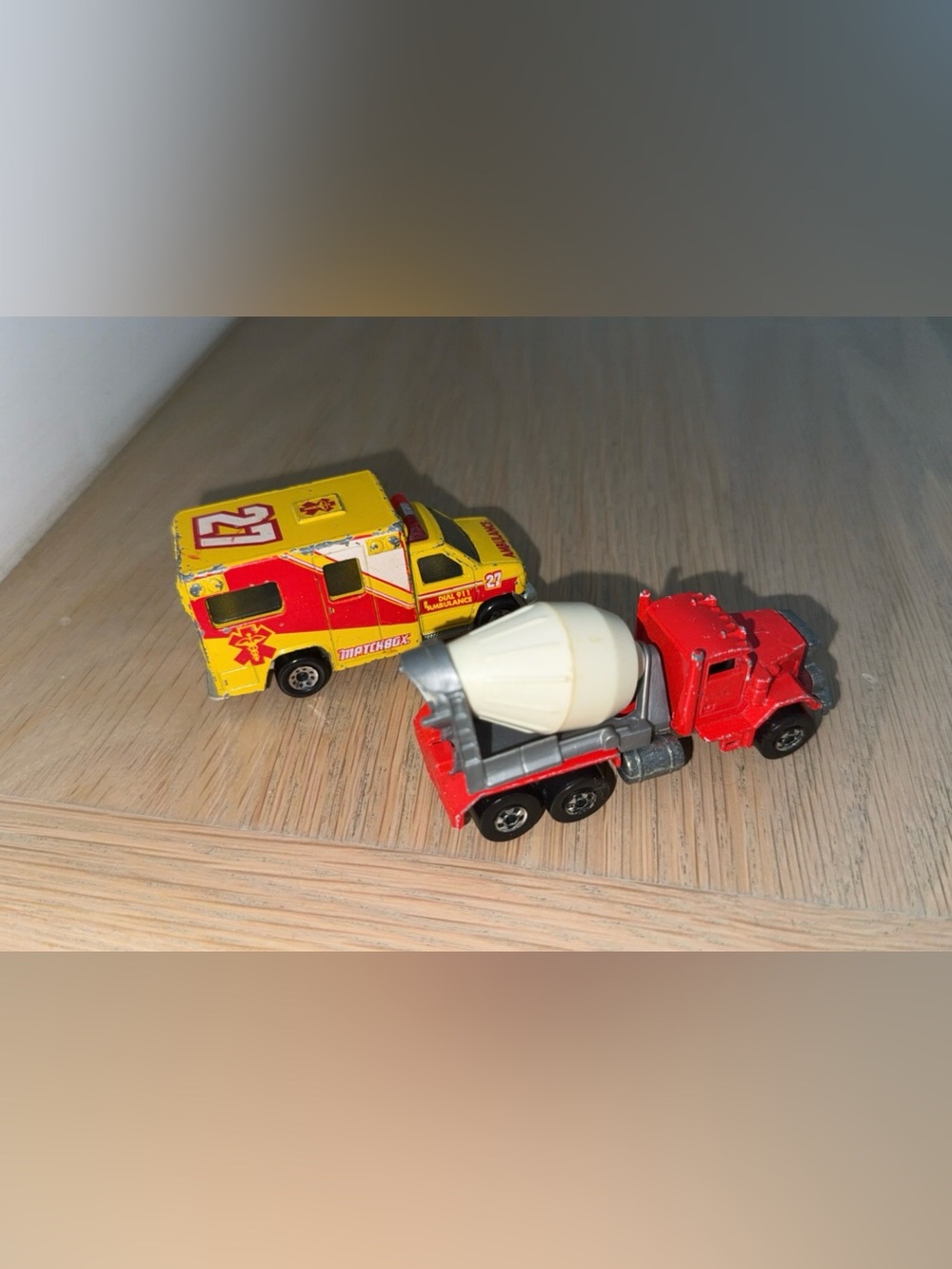 4 Pre Owned Vintage Hot wheels/Toy Cars